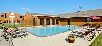 Sparkling swimming pool